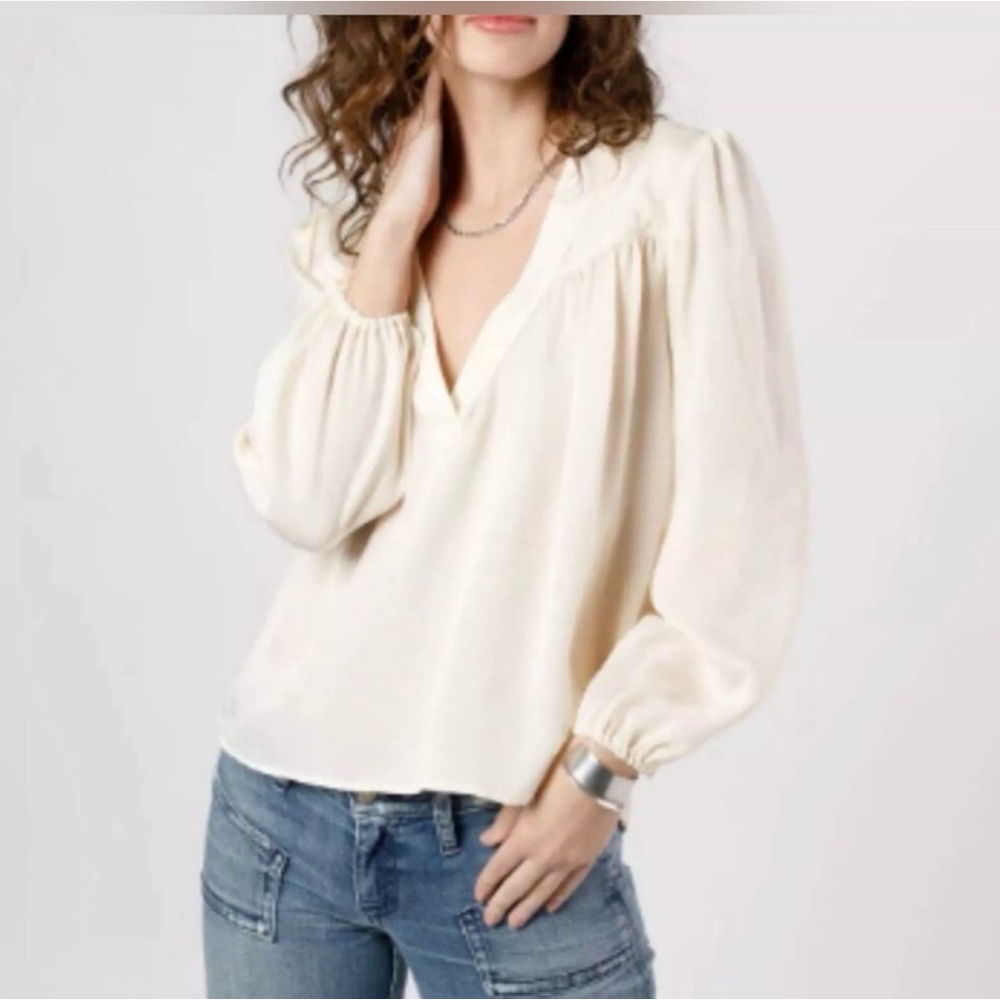 BAND OF THE FREE Cash Ivory Long Sleeved Top | Medium | Brand New With Tags! - Picture 3 of 7